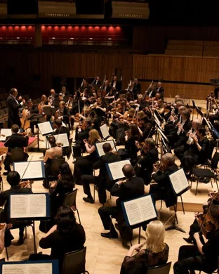 Pirates of the Caribbean - The Curse of the Black Pearl in Concert London