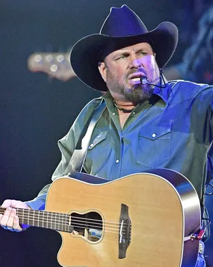 Garth Brooks London