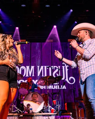 Justin Moore Huntington