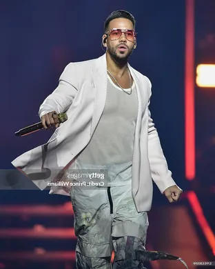 Romeo Santos London