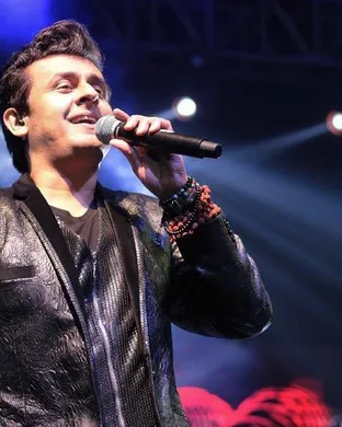 Sonu Nigam London
