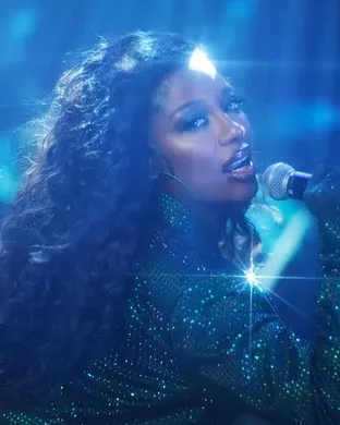 Victoria Monet London